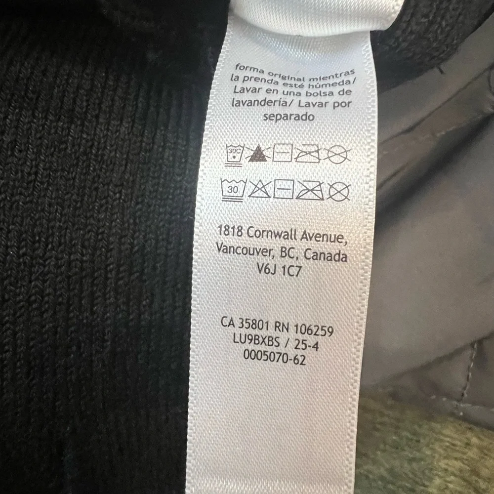 Lululemon Black Merino Wool Blend Warm Revelation Gloves Large